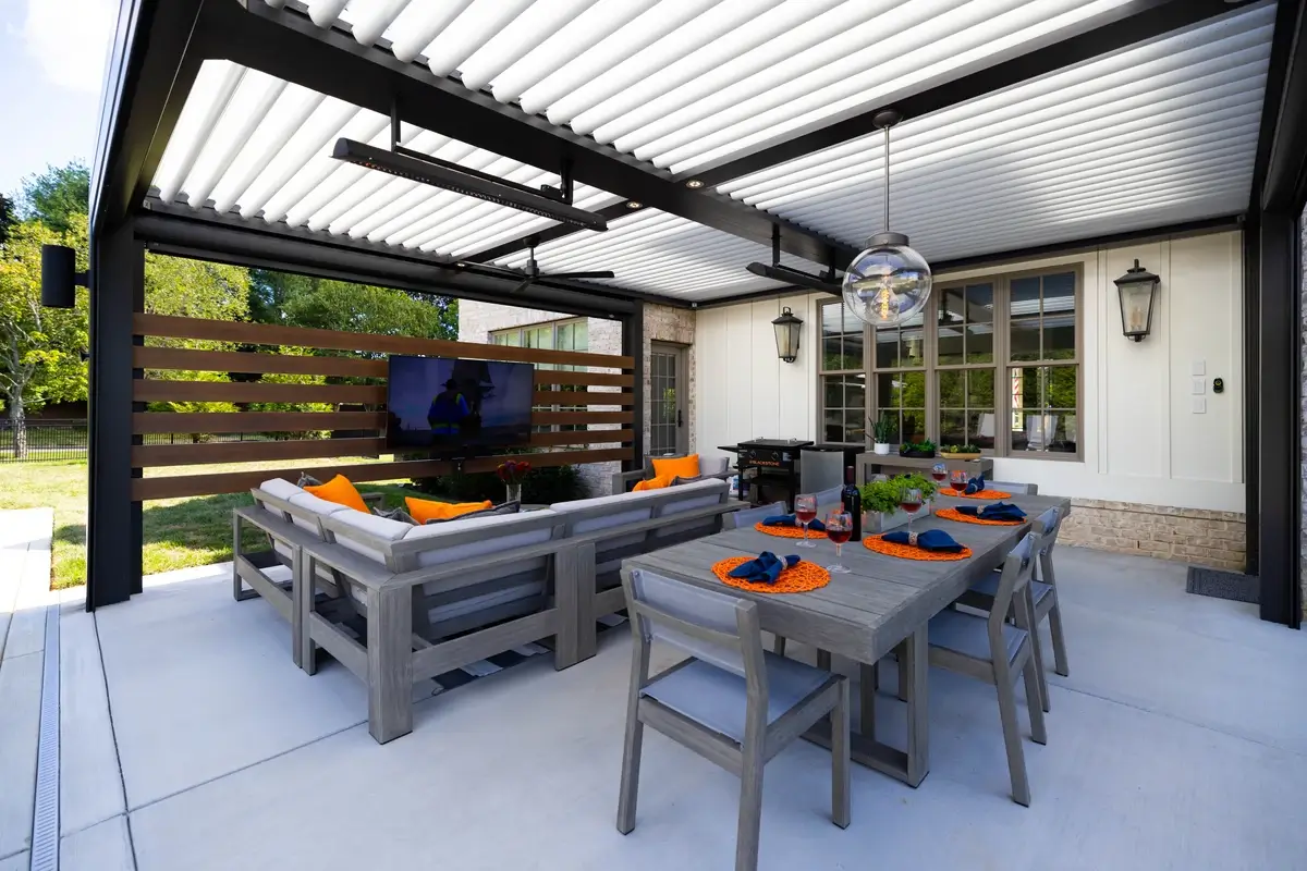 StruXure Pergola in Nashville Tennessee with lights, speakers, fans, and heaters