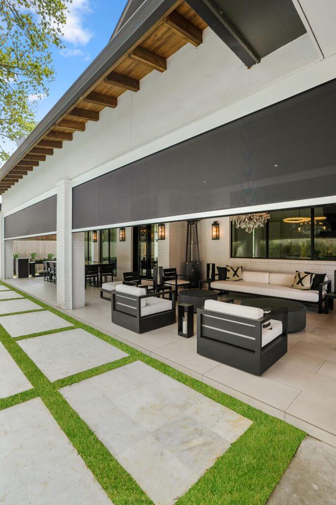 MagnaTrack Screen Residential Home